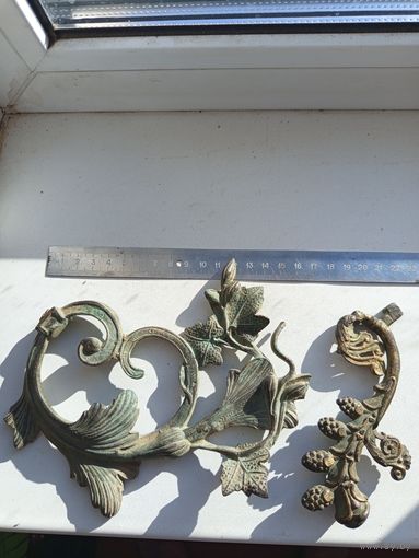 Части старинных предметов.