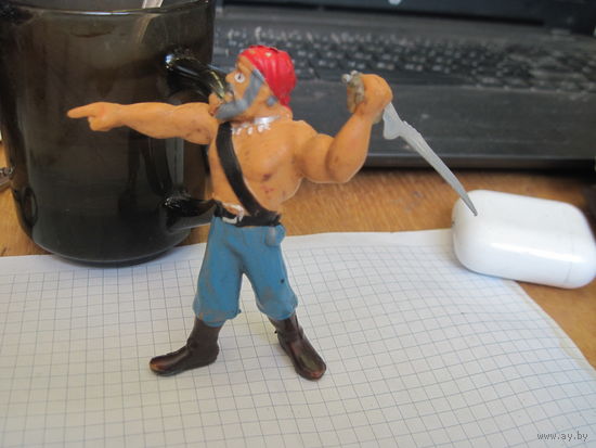 Пират с рубля!