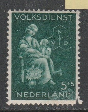 Нидерланды 5с+5с /Зимняя помощь/ 1944г