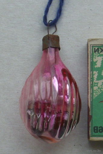 Ёлочная игрушка. Р-8.