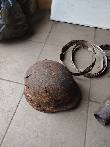 Лот по вермахта каска