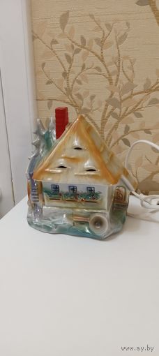Ночной светильник Домик с мельницей ГДР.