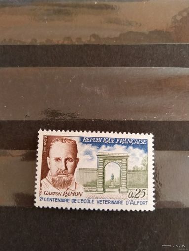 1967 Франция 200 лет ветеринарной школе Альфорт медицина чистая клей MNH** выпускалась одиночкой (5-9)