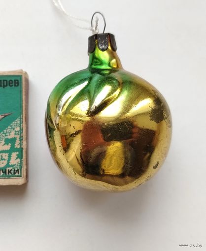 Ёлочная игрушка. Ж-2.