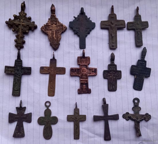 Крестики нательные 15 штук