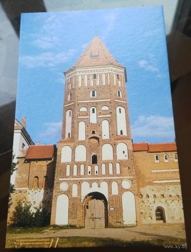 Мирский замок Башня-ворота