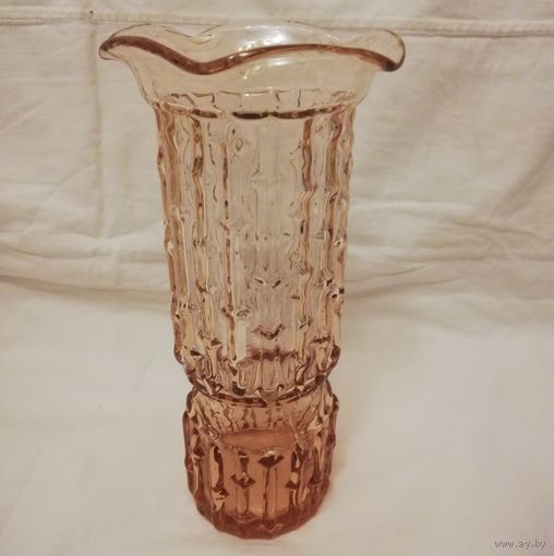 Ваза "Кора дуба", старый Неман, цветное стекло, автор В. Мурахвер