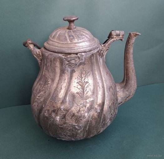 Чайник, кофейник, цинковый сплав, штихель.