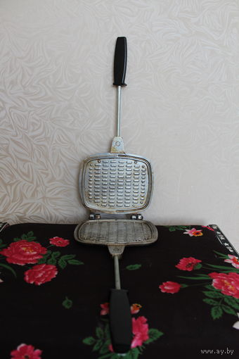 Советская форма вафельница для выпечки вафель