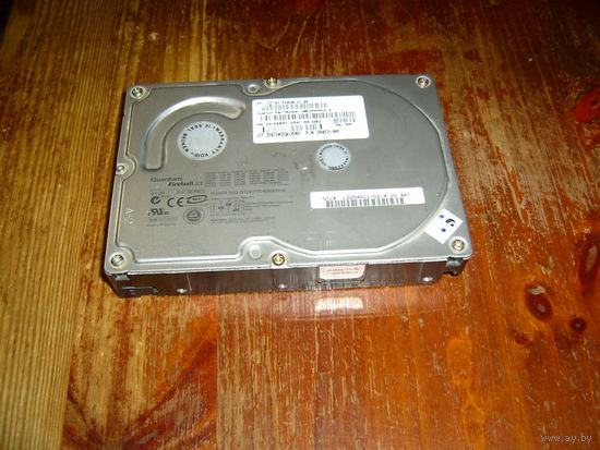 Жеcткий диск IDE на 20gb Quantum FireBall