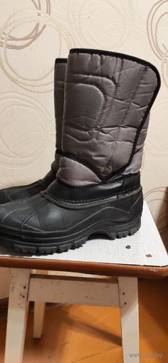 Сапоги зимние на слякоть