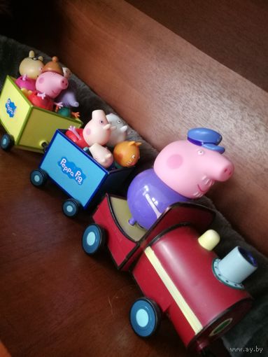 Паровозик дедушки свинки Пеппы Peppa Pig