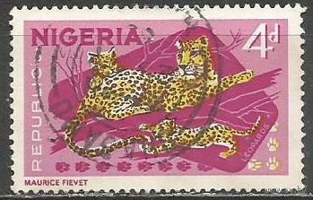 Нигерия. Леопард и детёныши. 1965г. Mi#180.