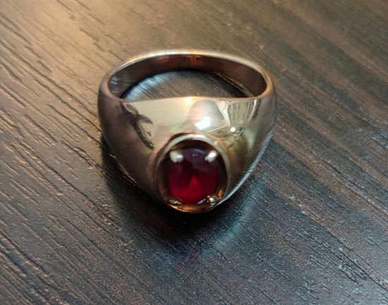 Винтажное кольцо перстень с камнем времен СССР диаметр 1.7 см вес 7 грамм