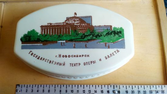 Шкатулка. Карболит. 50е годы. Новосибирский театр.
