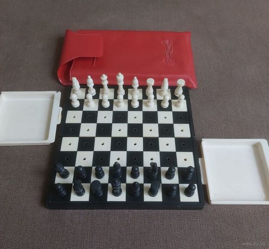 Шахматы дорожные