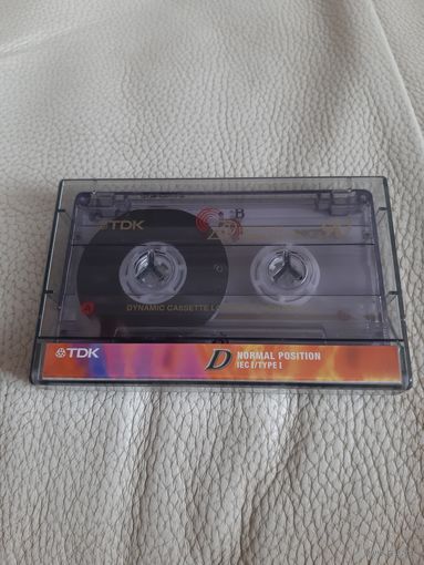 Кассета  TDK D90. чистая