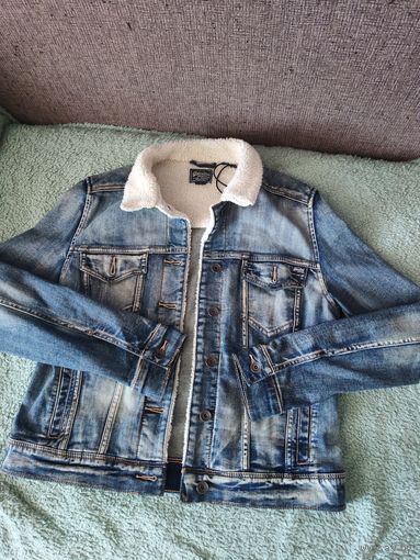 Джинсовая куртка superdry