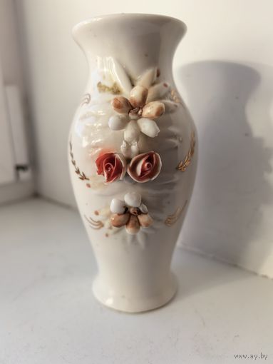Ваза, фарфор.