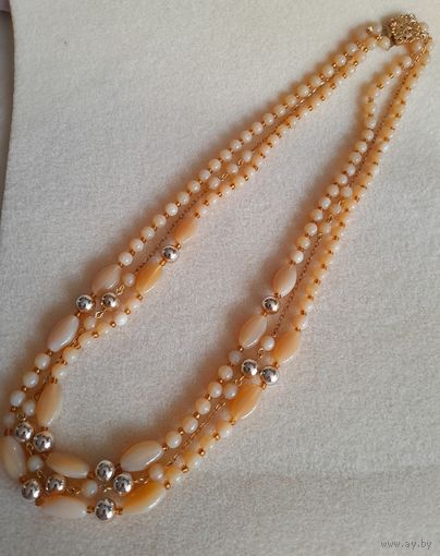 Винтажные  бусы- ожерелье. Чехословакия.