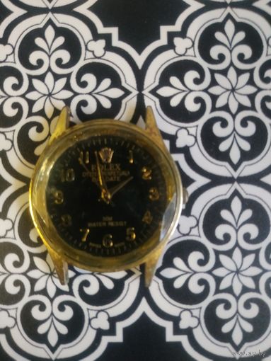 Часы наручные.  Состояние на скане. В коллекцию,ремонт,на запчасти.