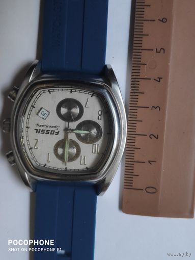 Часы Fossil speedway