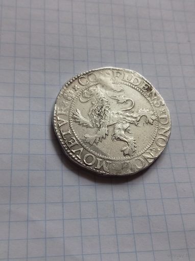 Редкий и красивый лёвендальдер 1589 года