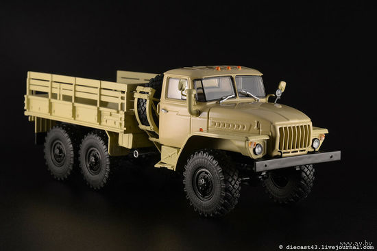 Урал 4320 1/43 Markun Toys