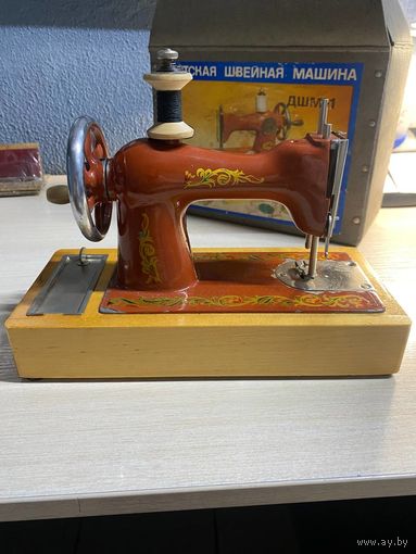 Детская швейная машинка ДШМ 1