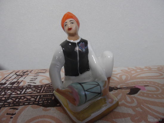 Индус с барабаном.Вербилки.Редкая.