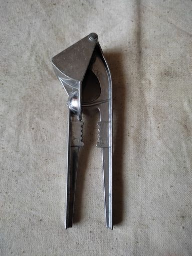 Чесночница, алюминий, новая. См. описание.