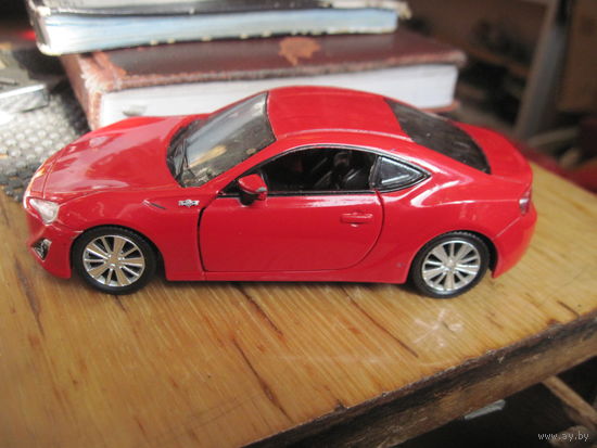 Toyota 86 с рубля!