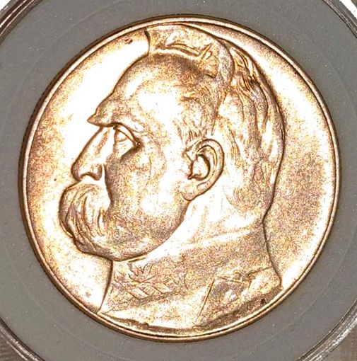 10зл 1935, Пилсудский, без мц, яркий! не самый частый год, в исключительном состоянии, светится - в коллекцию! Смотрите также другие мои лоты!