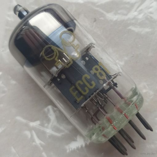 ECC81. Двойной триод. Для усиления напряжения во входных каскадах УНЧ. есс81 есс ECC 81