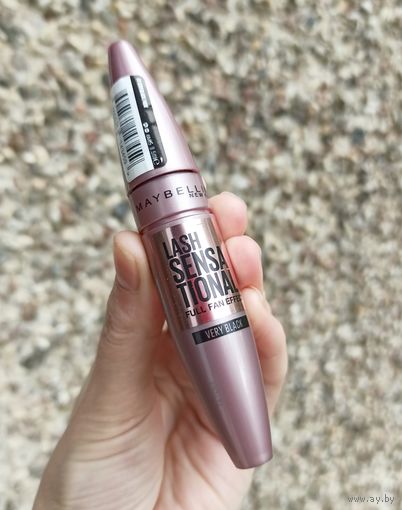 Тушь для ресниц Maybelline Lash Sensational Full Fan Effect 01 Very Black 9.5 ml черная
