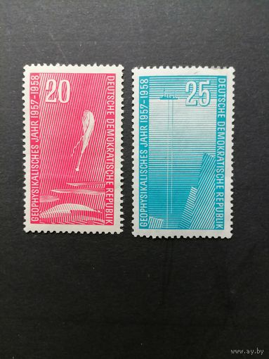 ГДР 1958 Полная серия марок "Международный геофизический год" (чистые*) Mi.616-617 каталог 3.20 евро