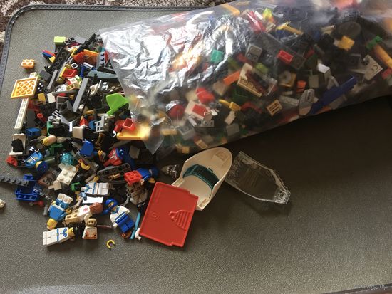 Конструктор LEGO Лего оригинал и не только Больше 2 кг Продаётся все вместе Снижена цена