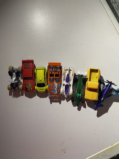 Машинки hot wheels