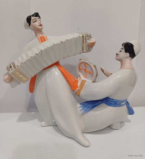 Все лоты с 1р.Музыканты