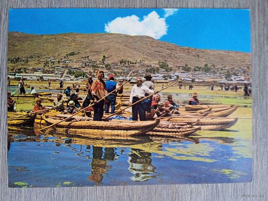 Этнография. Перу, Пуно. На озере Титикака