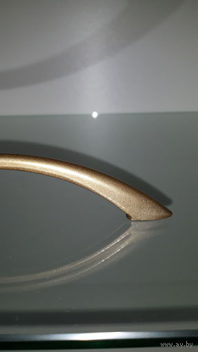 Ручка мебельная металлическая