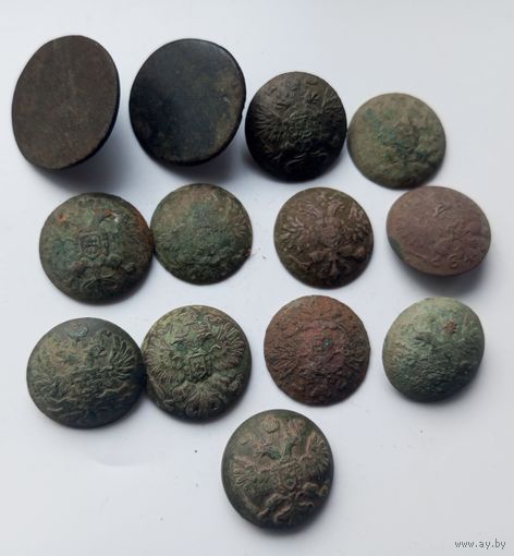 Лот пуговиц 3