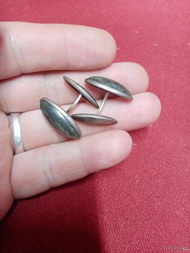 С рубля без мц. запонки со вставками 8гр. 2С5 голова 875пр. 2х2.3см.