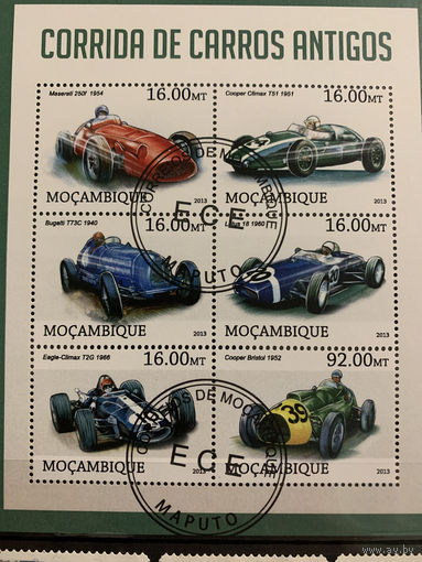 Мозамбик 2013. Классические гоночные автомобили. Малый лист