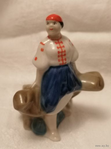 Колхозница со снопом. Коростень старый номерной.