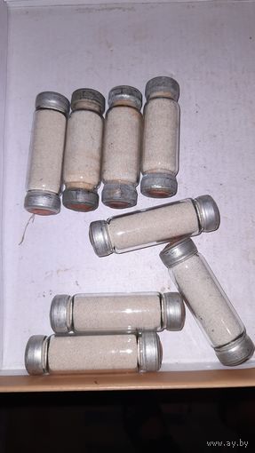 Предохранители НПН2 63А(3шт.), 10А (5шт.)