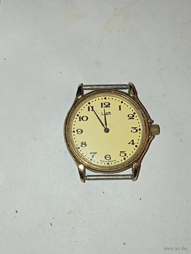 Часы механические  ЛУЧ , с рубля
