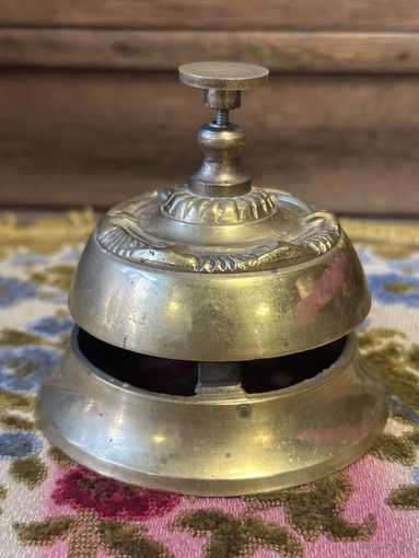 Настольный колокольчик , Европа, много лотов с рубля