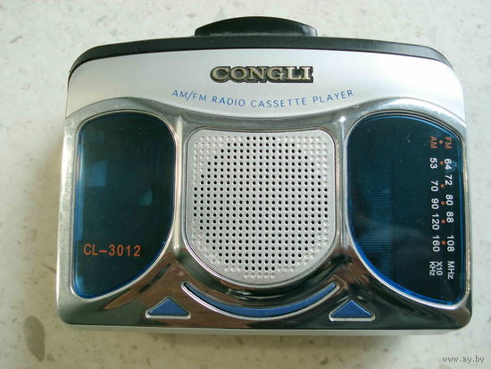 Кассетный плеер с AM/FM "Congli"