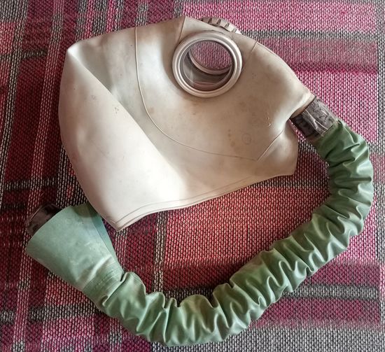 Маска от изолирующего противогаза